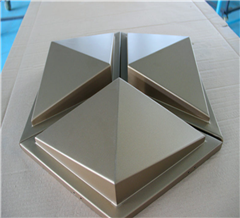 �����X�ΰ�